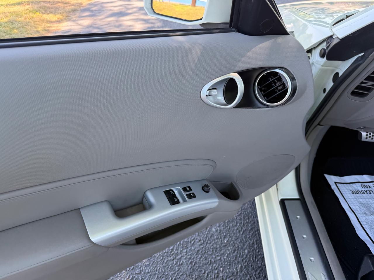 Nissan 350Z Enthusiast Roadster 2006