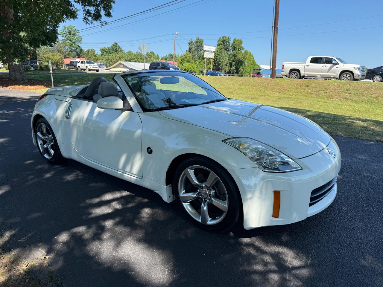 Nissan 350Z Enthusiast Roadster 2006