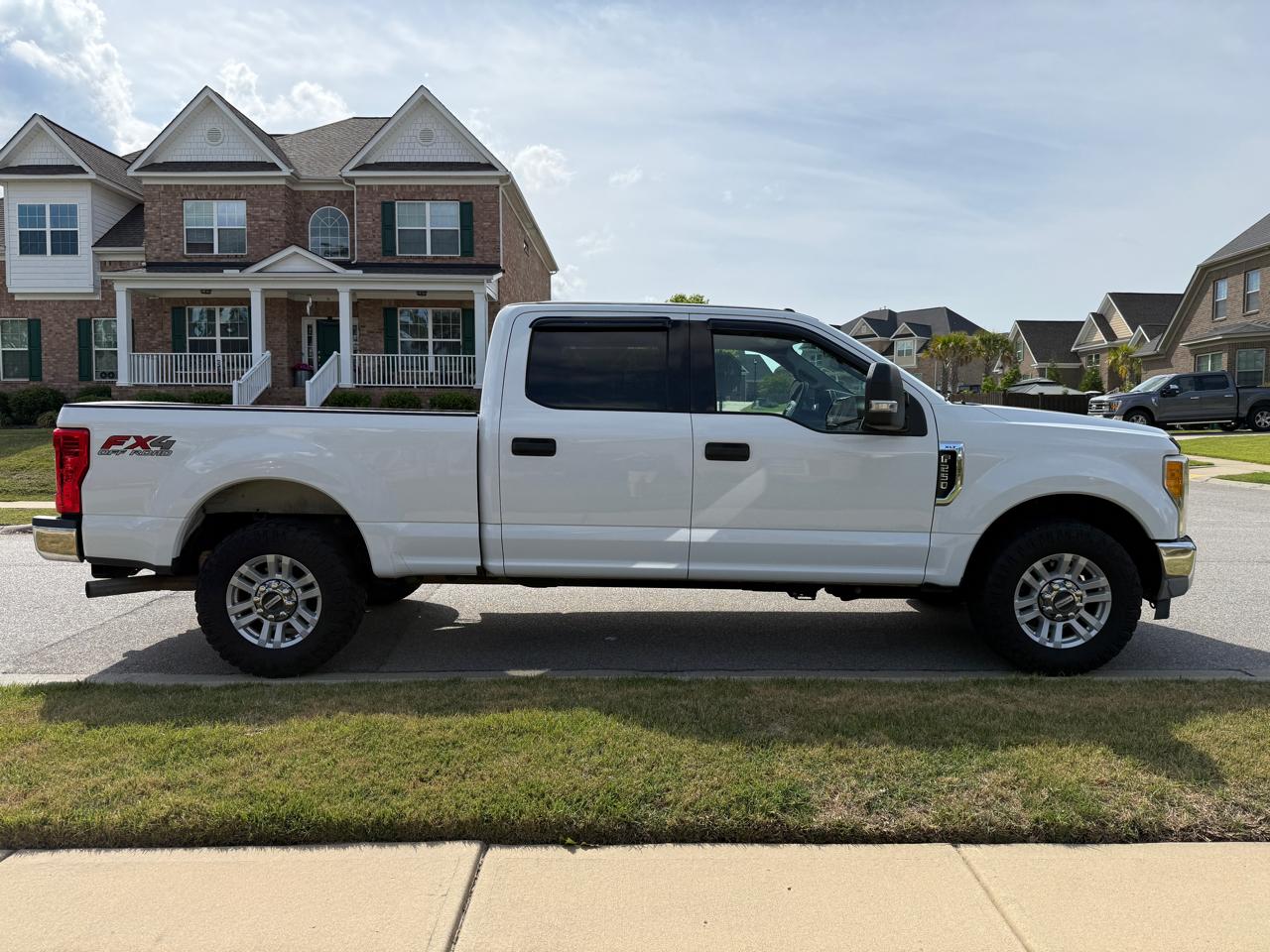 Ford F-250 SD XLT 2WD 2017