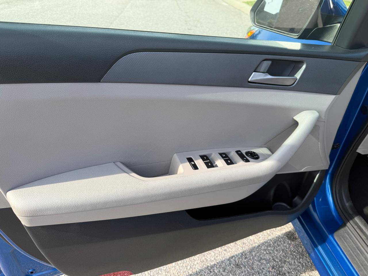 Hyundai Sonata SE 2018