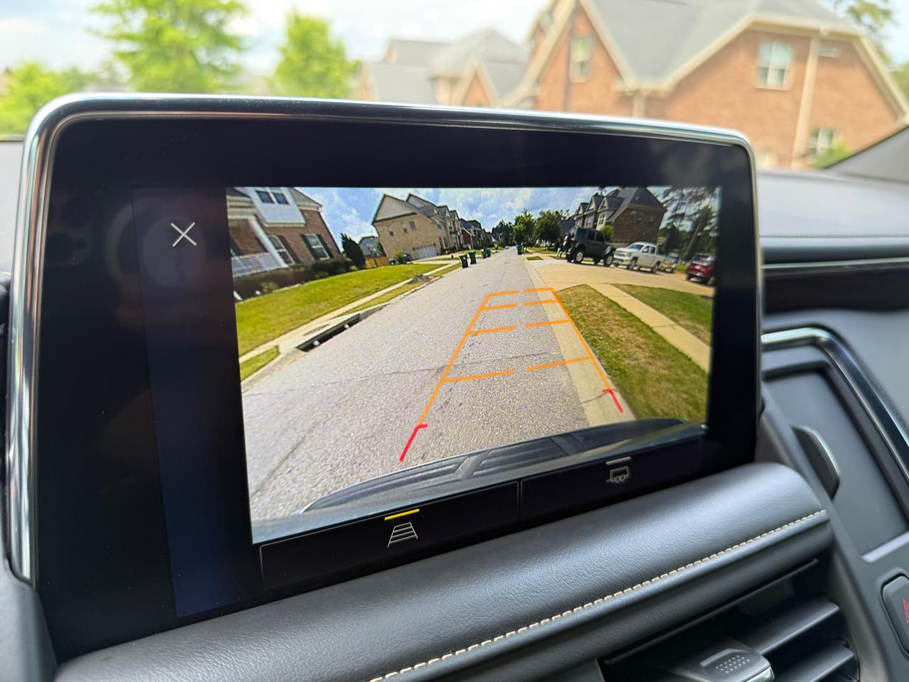Chevrolet Suburban Premier 2023