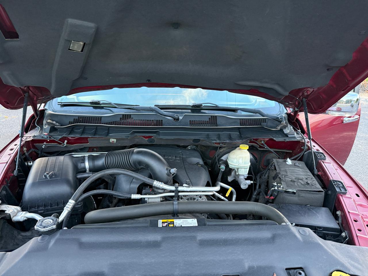 RAM 1500 Laramie Crew Cab SWB 2WD 2014