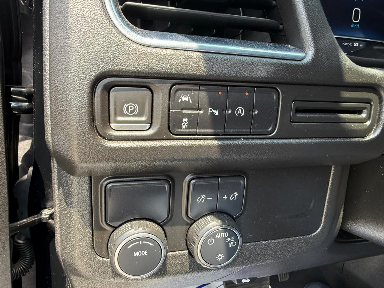 Chevrolet Tahoe Premier 2023