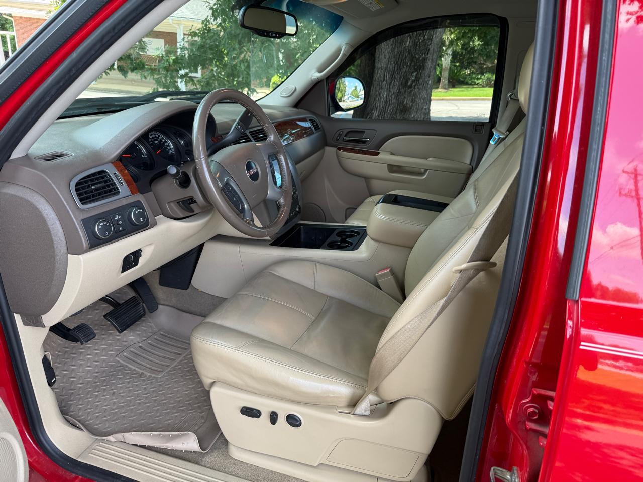 GMC Sierra 2500HD SLT Crew Cab 4WD 2011