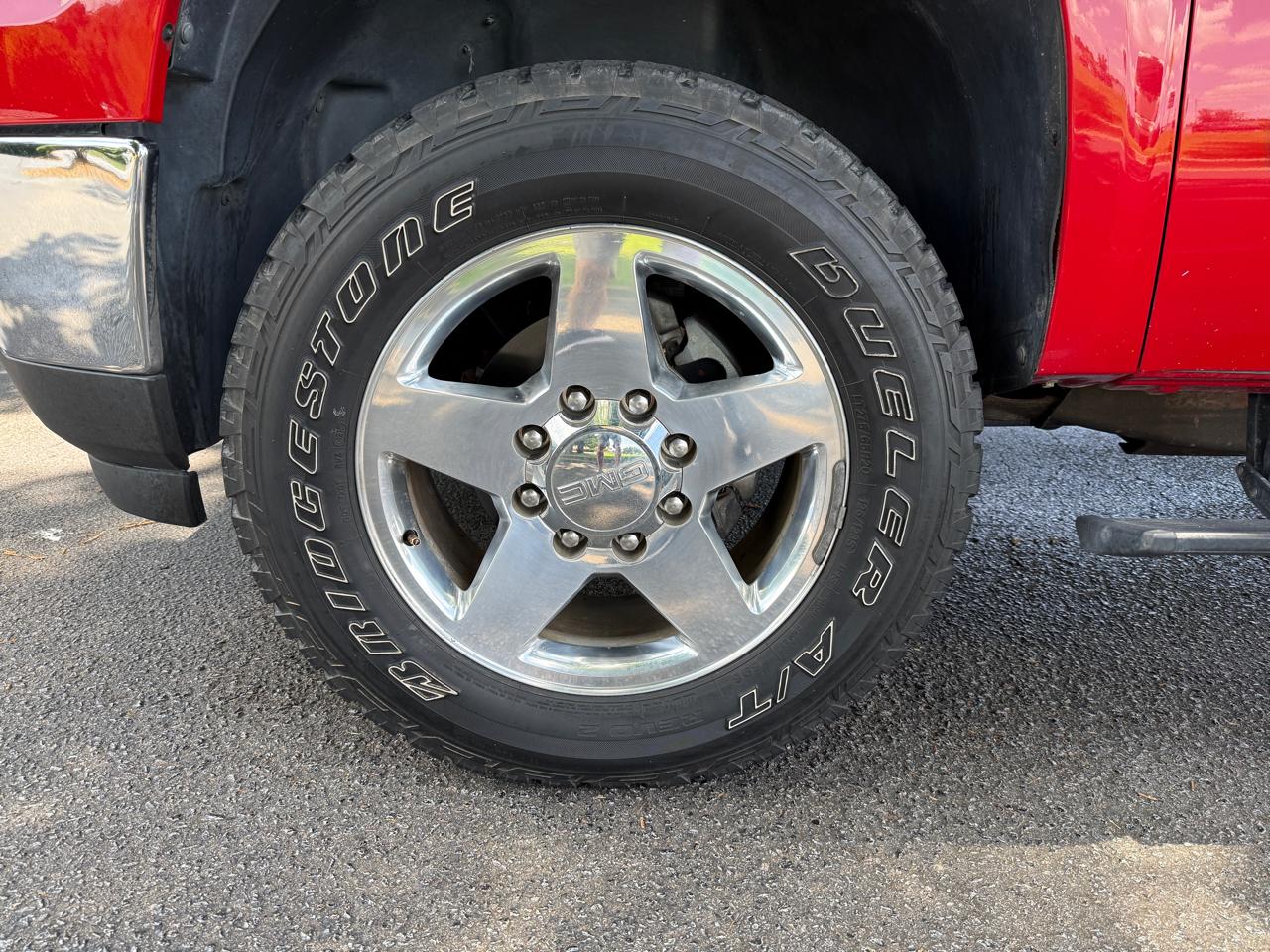 GMC Sierra 2500HD SLT Crew Cab 4WD 2011