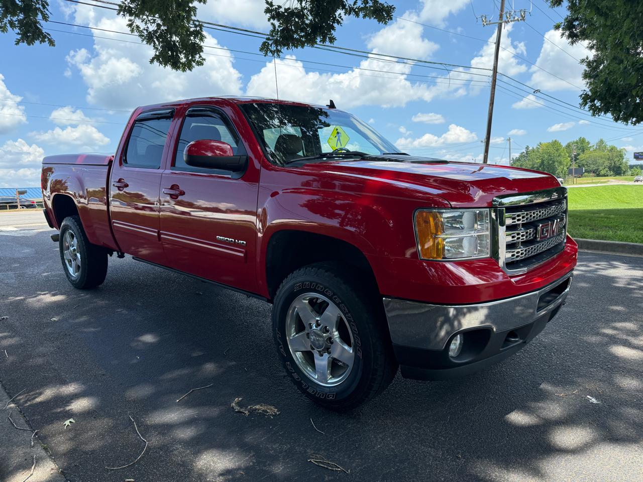 GMC Sierra 2500HD SLT Crew Cab 4WD 2011