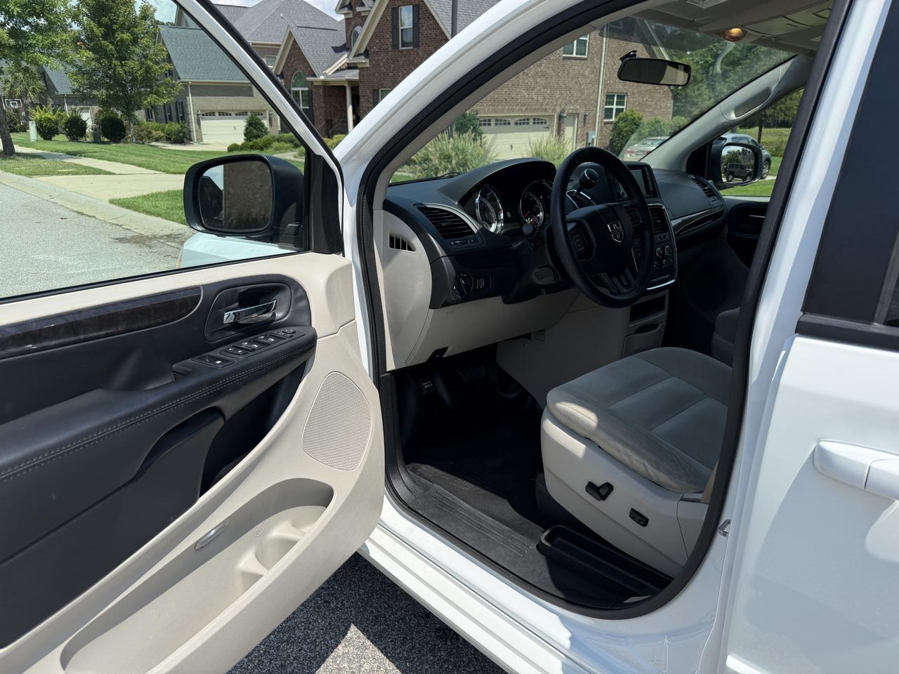 Dodge Grand Caravan  2017