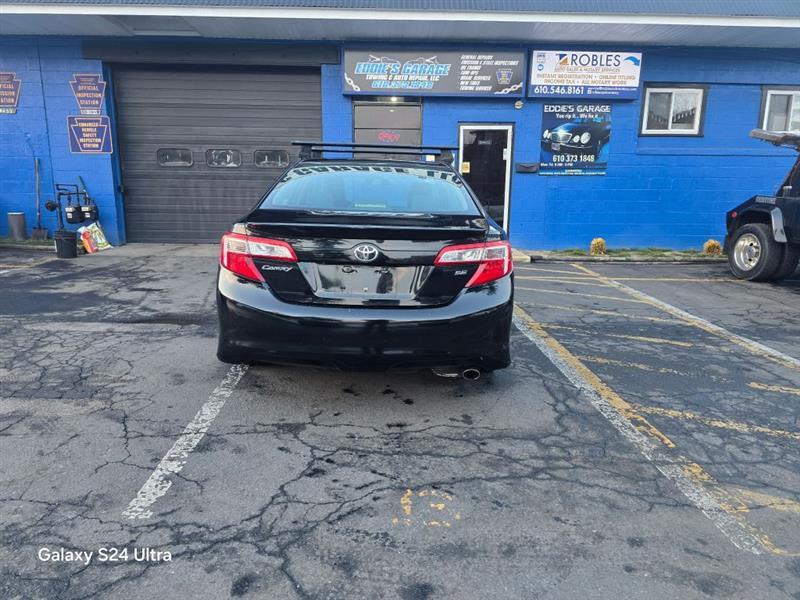 Toyota Camry  2014