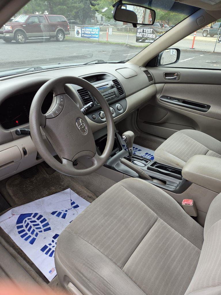 Toyota Camry  2005