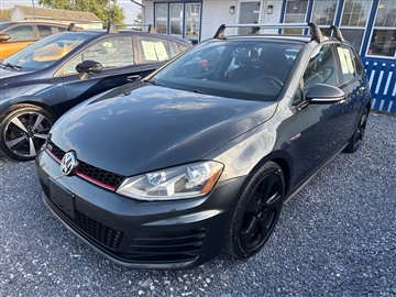 2017 Volkswagen Golf GTI 