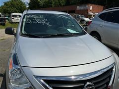 2015 Nissan Versa 