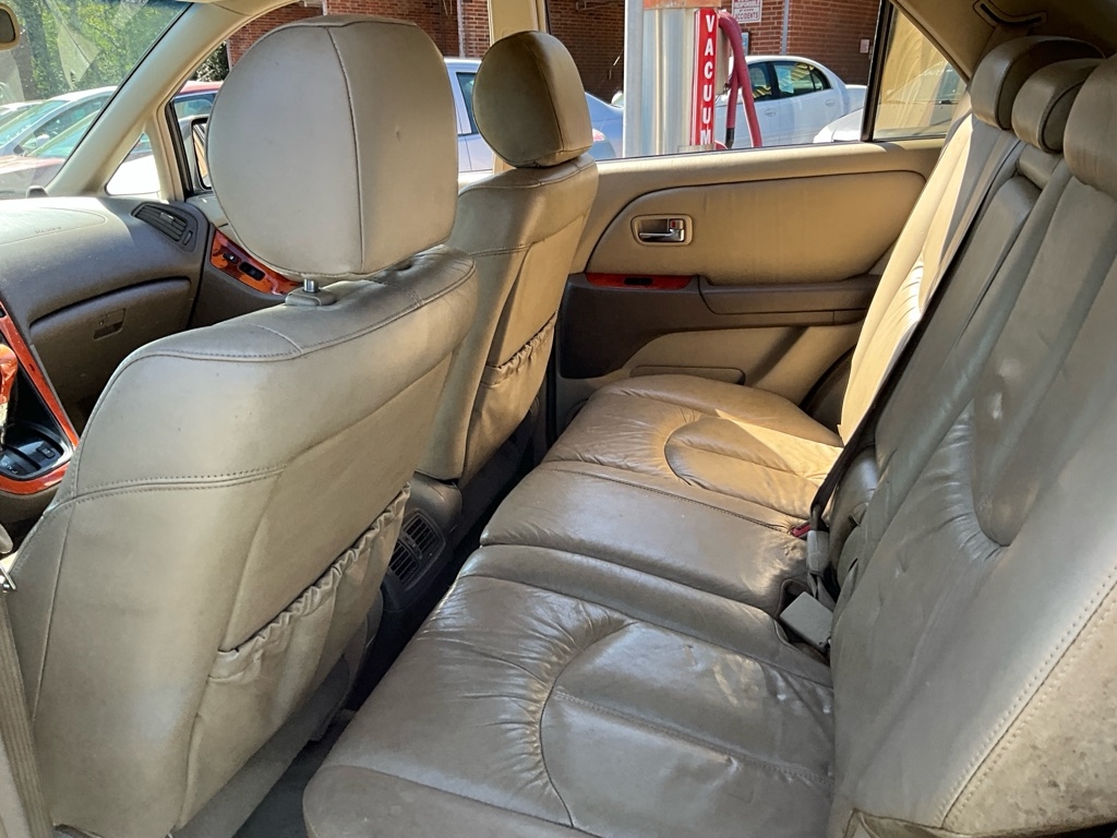 Lexus RX 300  2001