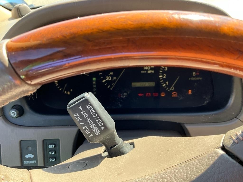 Lexus RX 300  2001