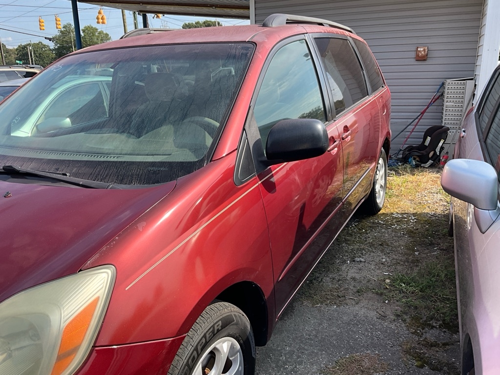 Toyota Sienna  2005