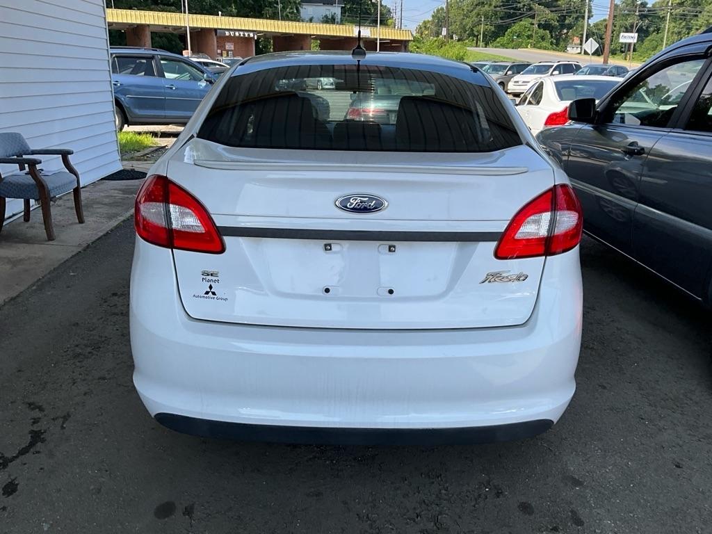 Ford Fiesta  2011
