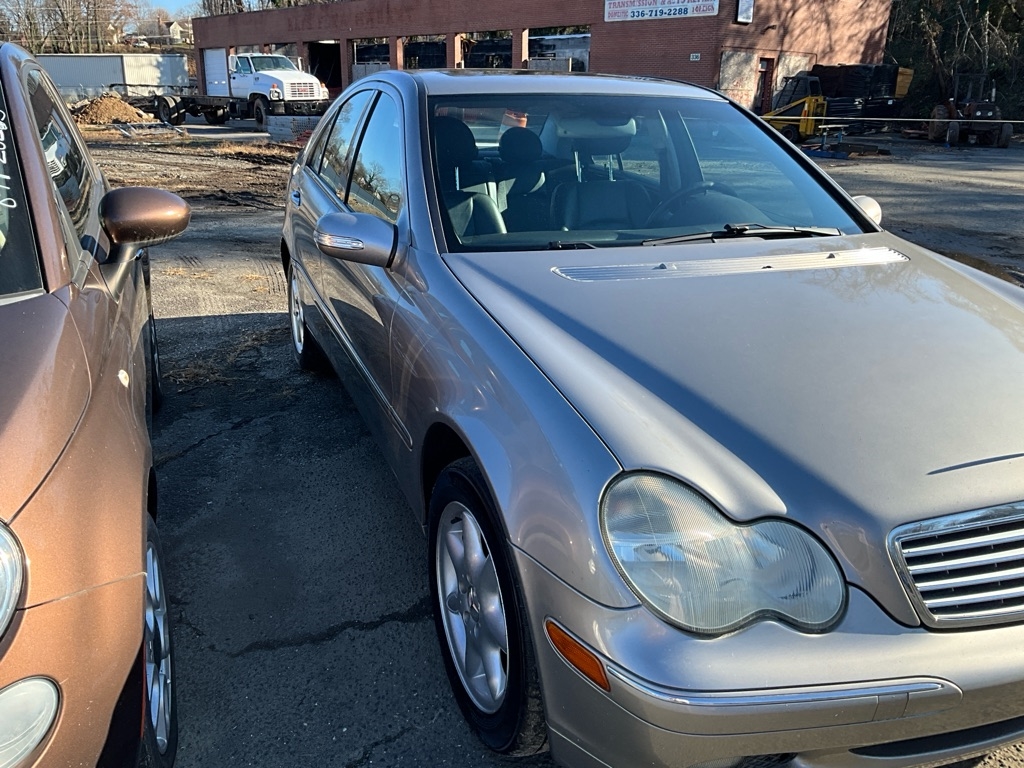 Mercedes-Benz C-Class  2003