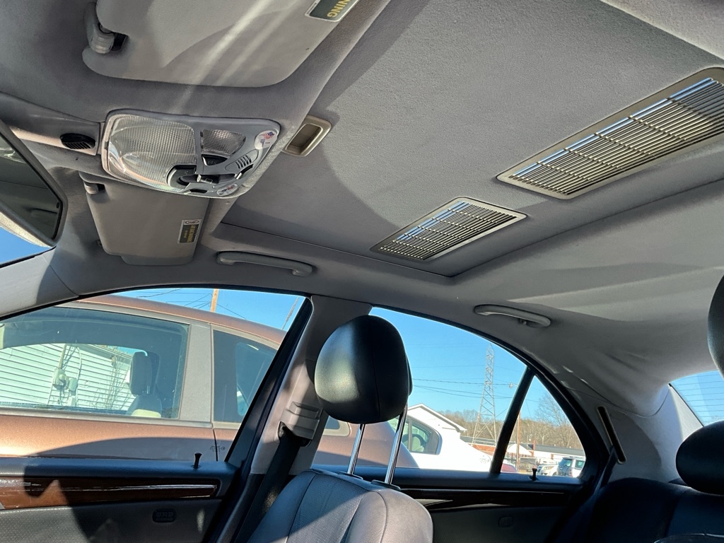 Mercedes-Benz C-Class  2003