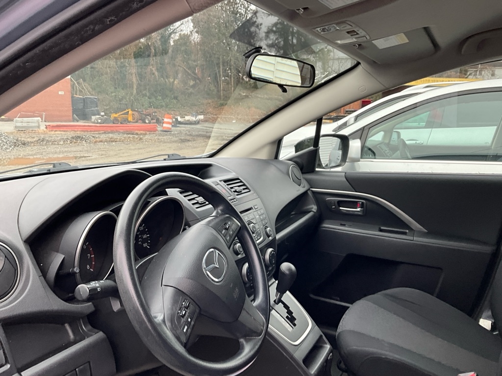 Mazda MAZDA5  2012
