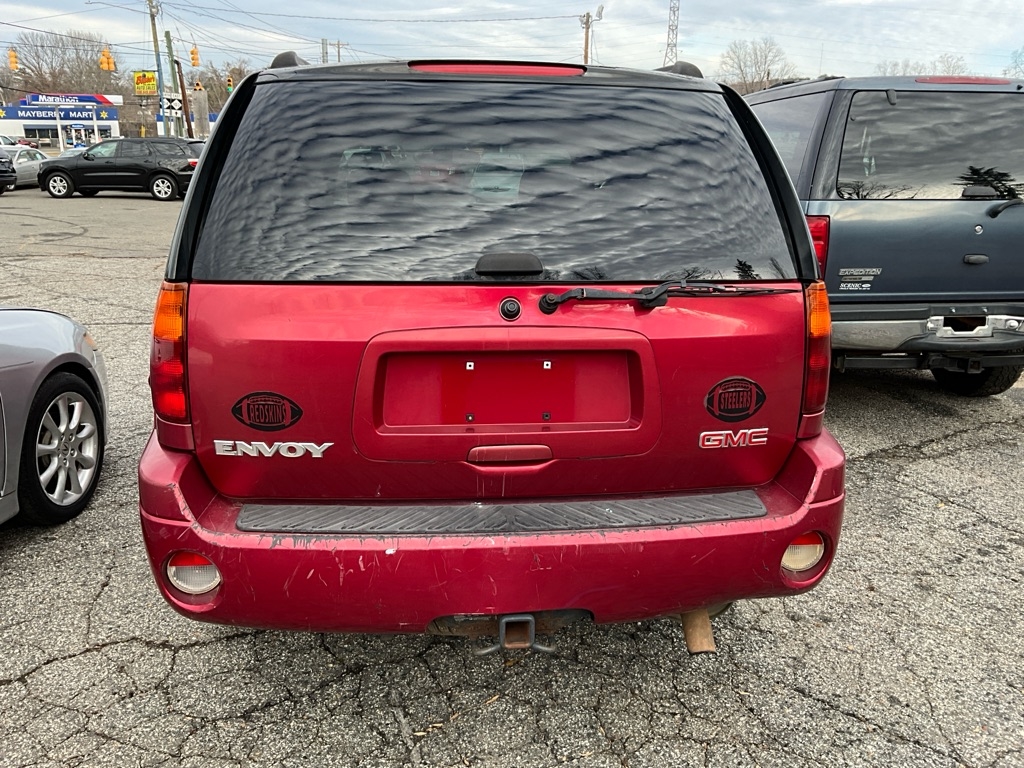 GMC Envoy  2003