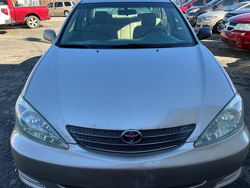 Toyota Camry  2004