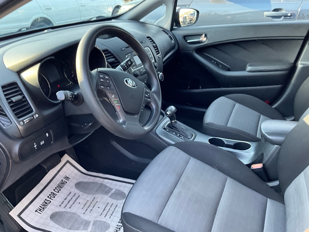 Kia Forte 5-Door  2016