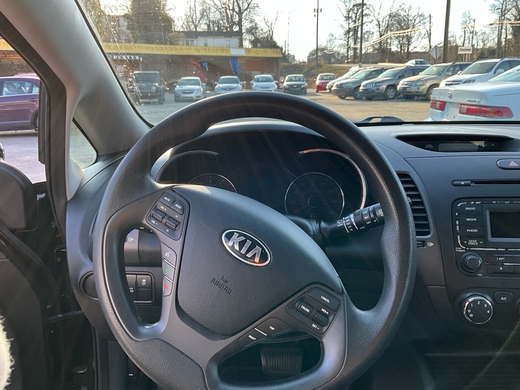 Kia Forte 5-Door  2016