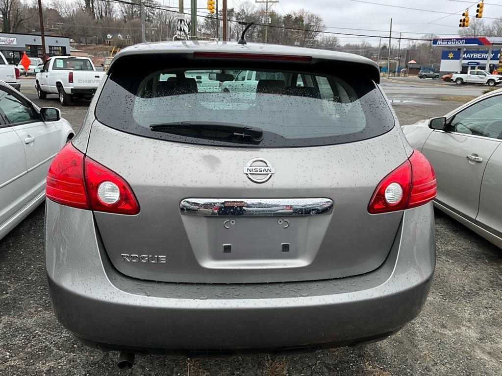 Nissan Rogue  2013