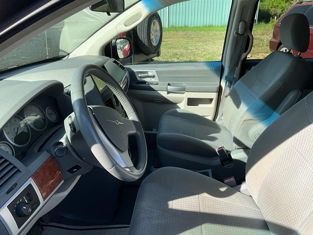 Chrysler Town & Country  2008