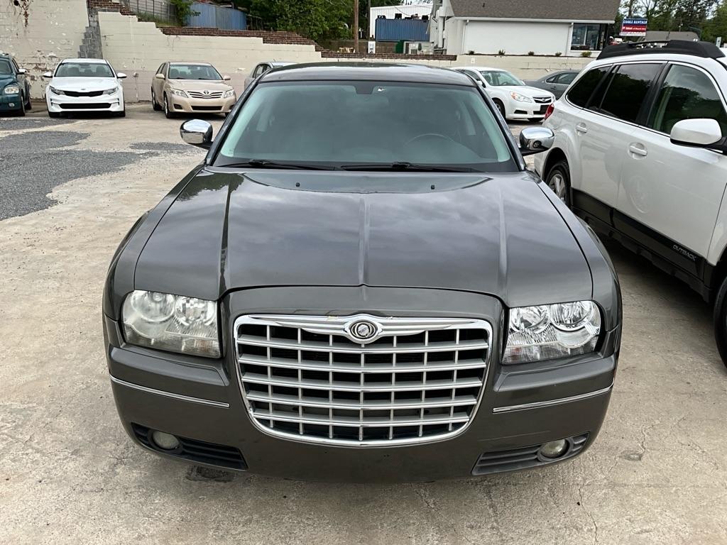 Chrysler 300  2010