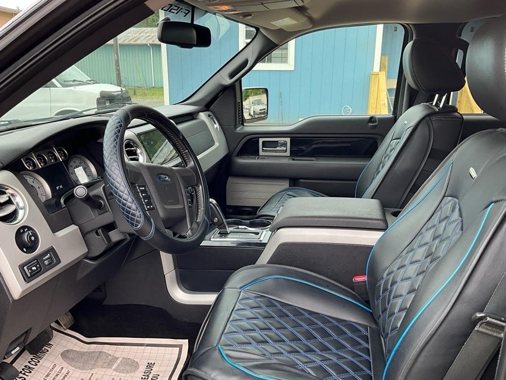 Ford F-150  2010