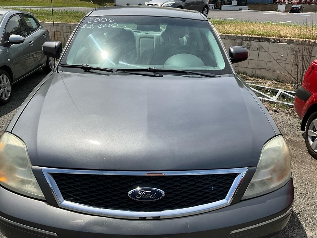 Ford Five Hundred  2006