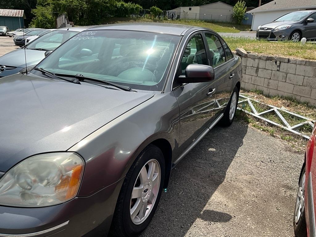 Ford Five Hundred  2006