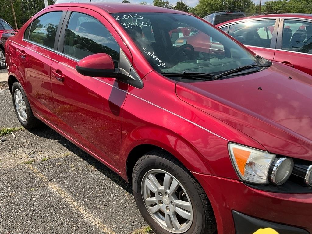Chevrolet Sonic  2015