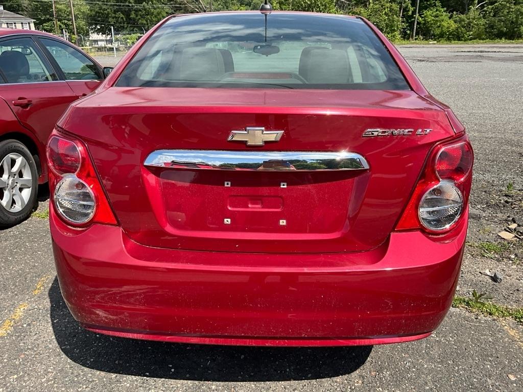 Chevrolet Sonic  2015