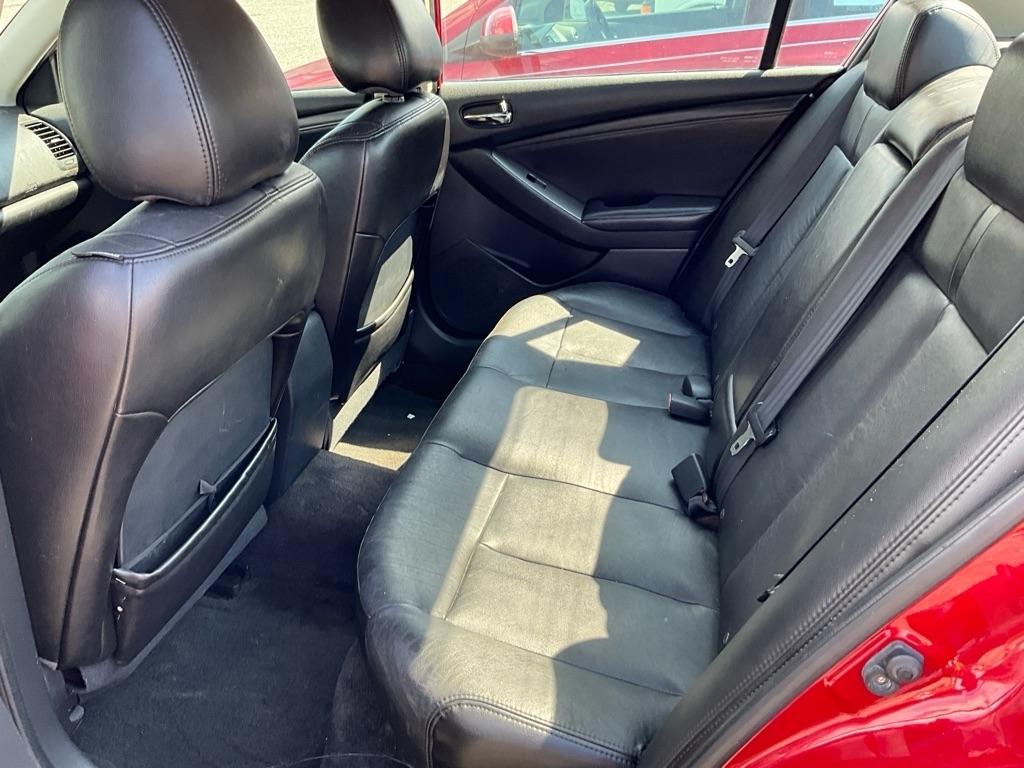 Nissan Altima  2009