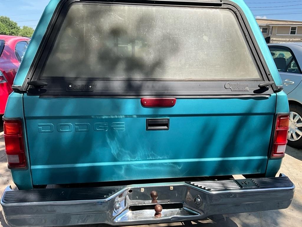 Dodge Dakota  1996