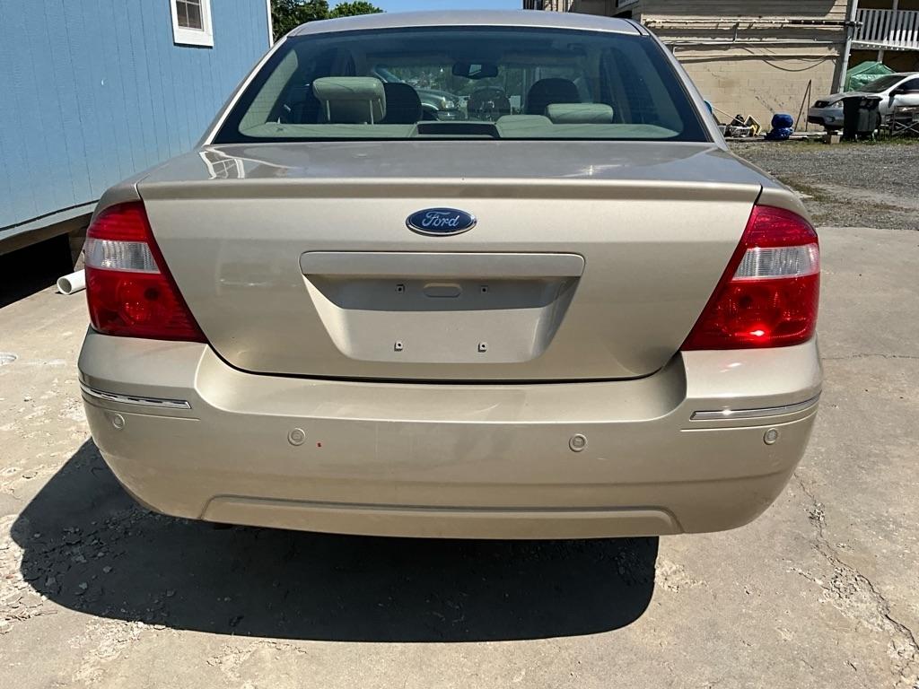 Ford Five Hundred  2005