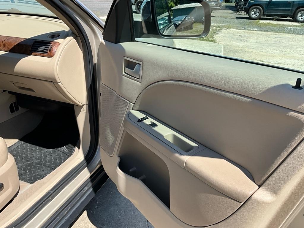 Ford Five Hundred  2005