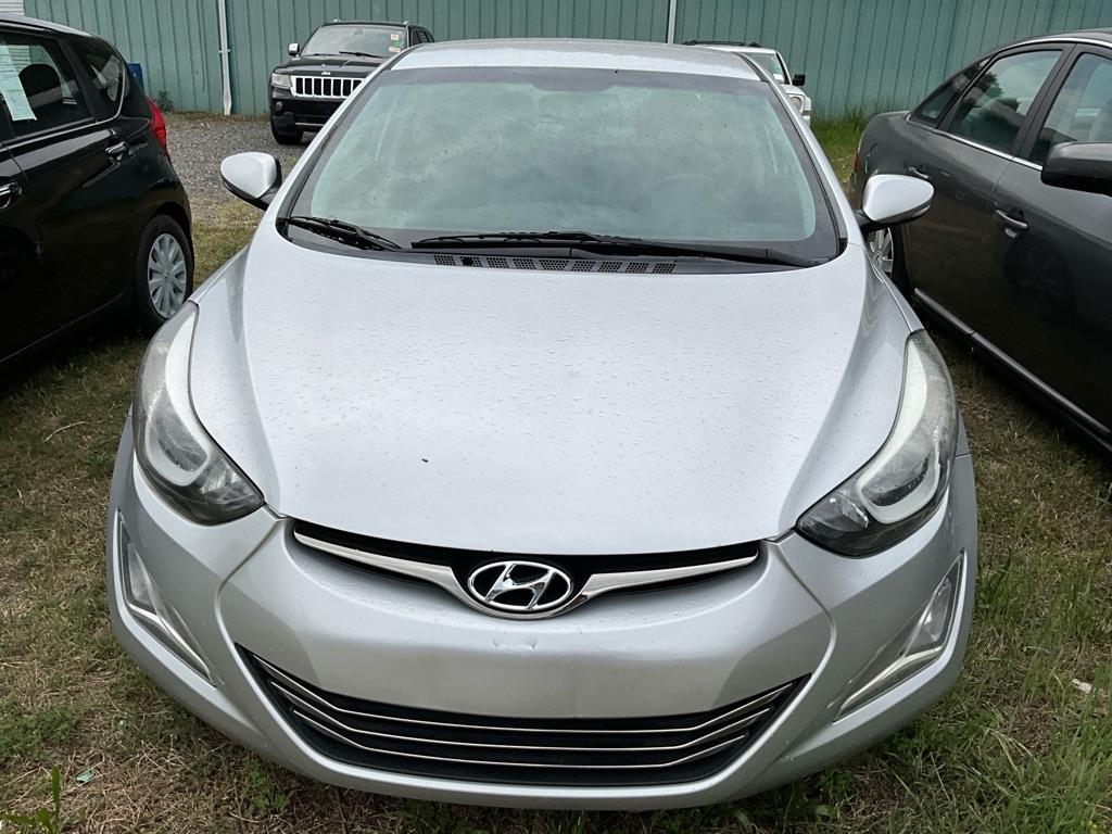 Hyundai Elantra  2015