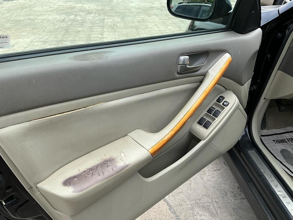 Infiniti G35  2004
