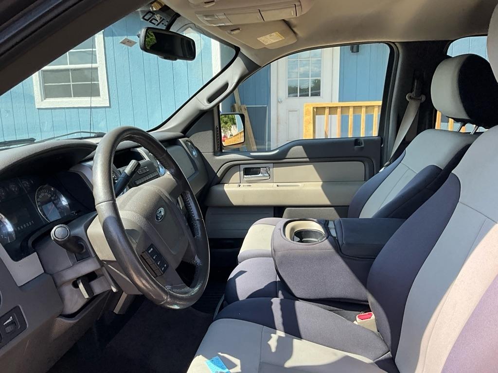 Ford F-150  2010