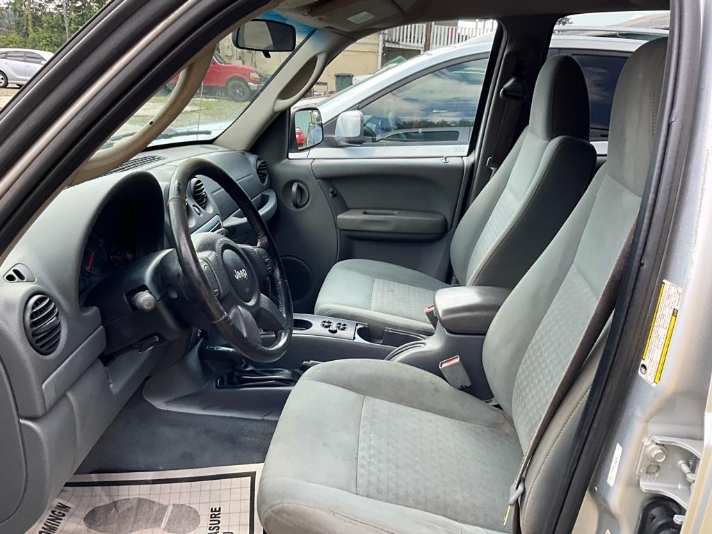 Jeep Liberty  2005