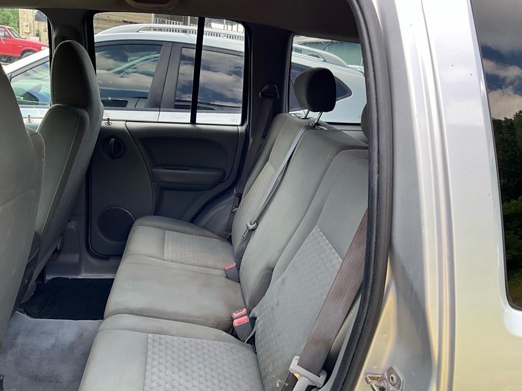 Jeep Liberty  2005