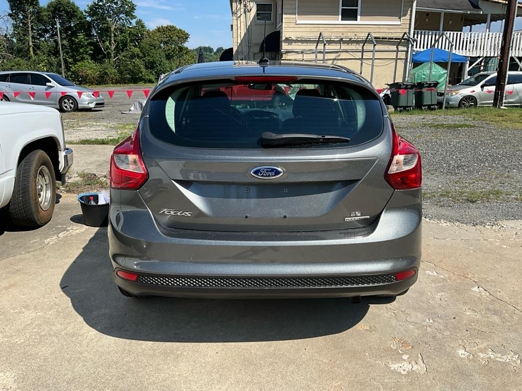 Ford Focus  2012