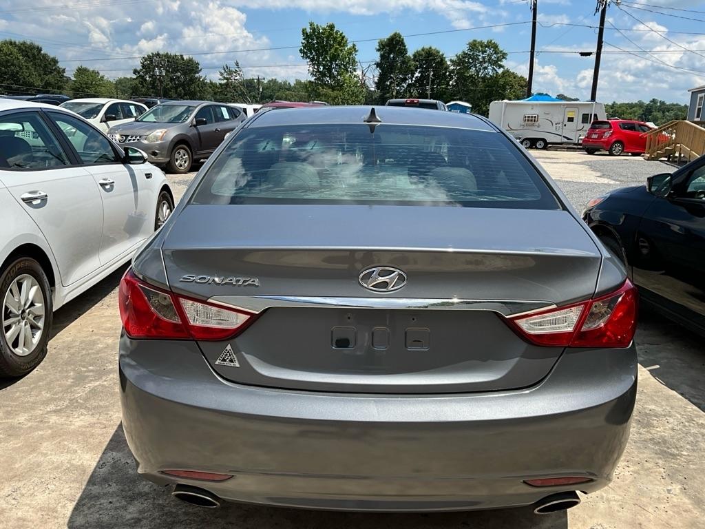 Hyundai Sonata  2013
