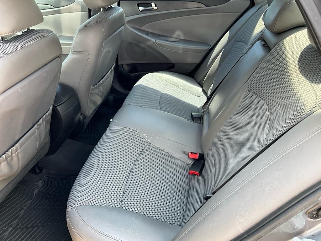 Hyundai Sonata  2013