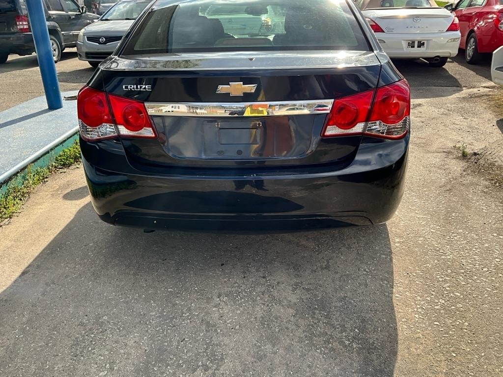 Chevrolet Cruze  2012