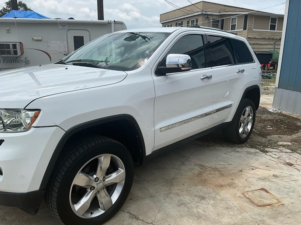 Jeep Grand Cherokee  2013