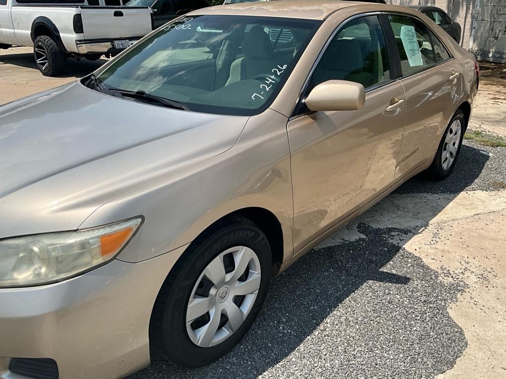 Toyota Camry  2010