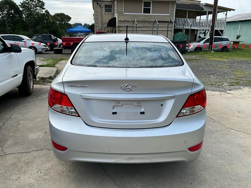 Hyundai Accent  2014